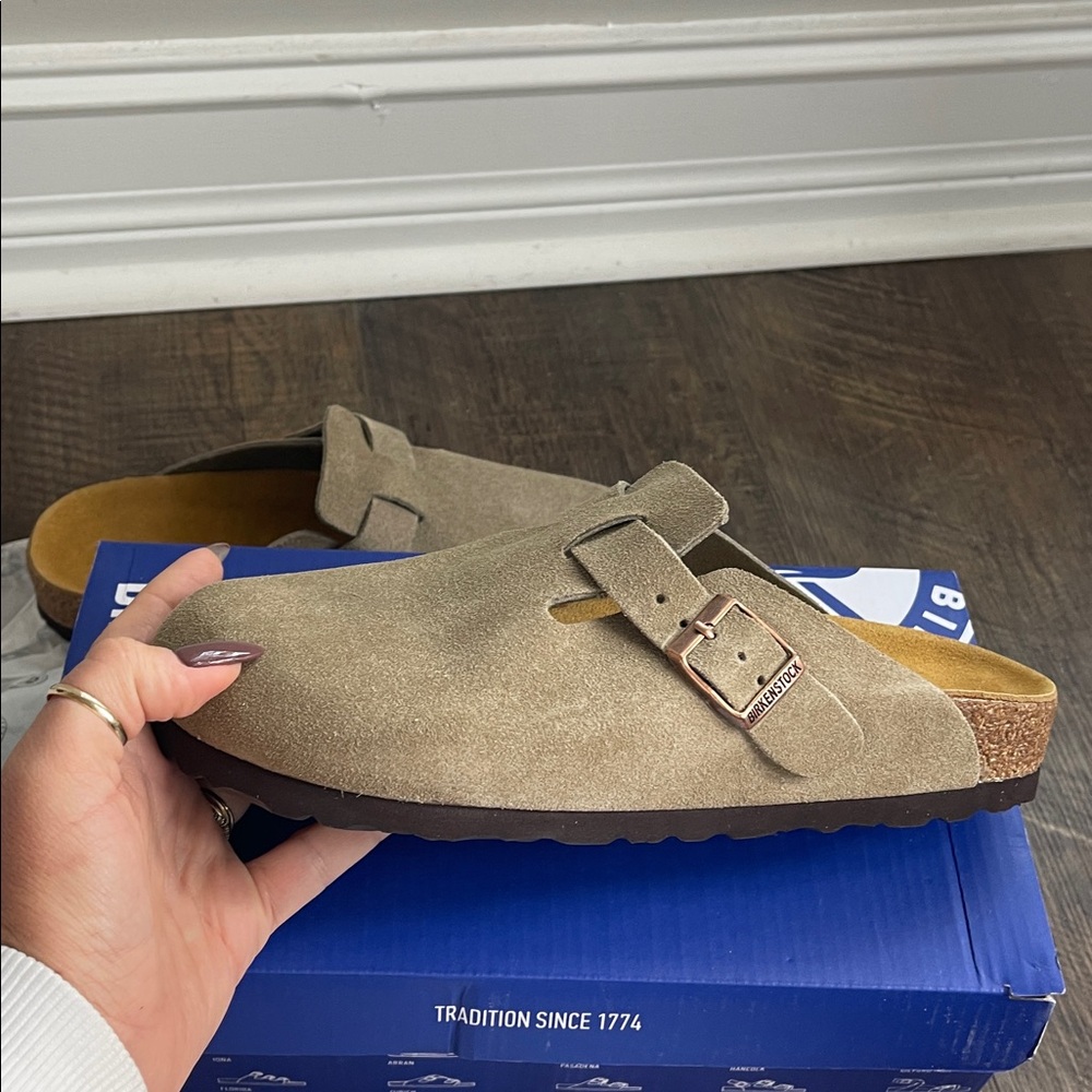 Birkenstock women’s Taupe Suede Loafers - Picture 8 of 8